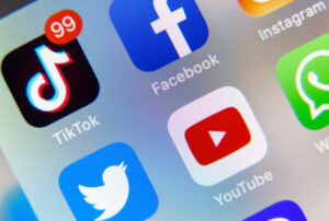 Watching too many short videos on TikTok or YouTube is harmful to the brain