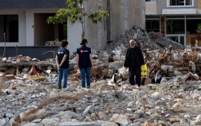 No Place Is Safe Families Flee Gaza City as Israel Expands Offensive
