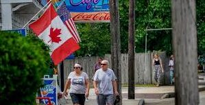‘Dear Canadian’: U.S. Tourist Spots Desperate as Canadian Visitors Vanish
