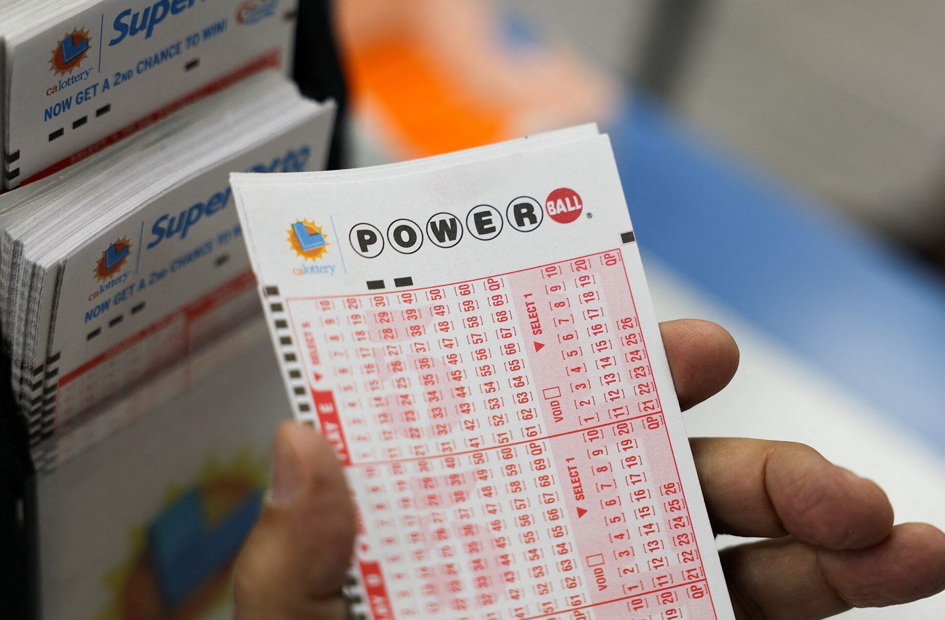 $1.4 Billion Powerball Jackpot: Winning Numbers Drawn After 40 Tries With No Winner