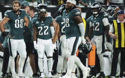 Eagles’ Jalen Carter Ejected After Opening Kickoff for Spitting on Dak Prescott