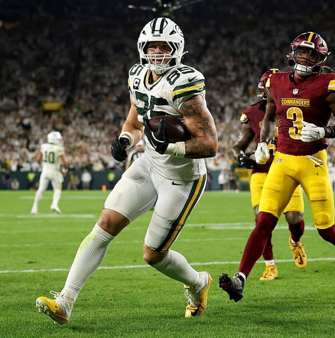 Jordan Love Torches Commanders as Packers Dominate Behind Relentless Defense